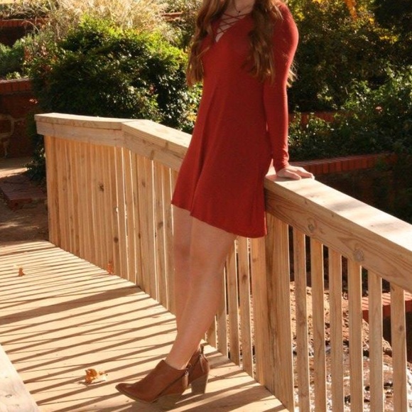 Long sleeve burnt orange dress - Picture 2 of 5